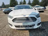 2015 Ford FUSION фото