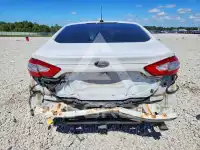 2015 Ford FUSION фото