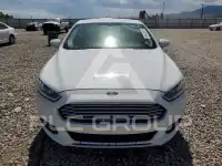 2015 Ford FUSION фото