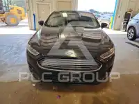 2015 Ford FUSION фото