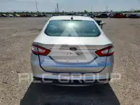 2015 Ford FUSION фото