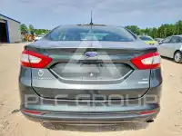 2015 Ford FUSION фото