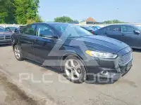 2015 Ford FUSION фото