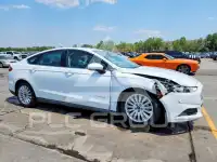 2015 Ford FUSION фото