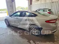 2015 Ford FUSION фото