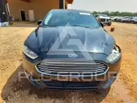 2015 Ford FUSION фото