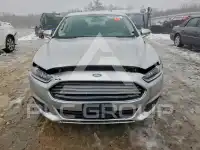 2015 Ford FUSION фото