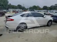 2015 Ford FUSION photo