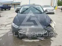 2015 Ford FUSION фото