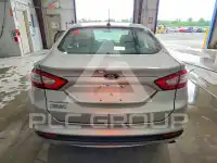 2015 Ford FUSION фото