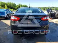 2015 Ford FUSION фото