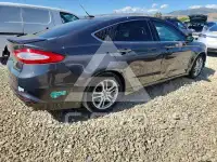 2015 Ford FUSION фото