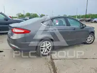 2015 Ford FUSION фото
