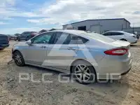 2015 Ford FUSION photo