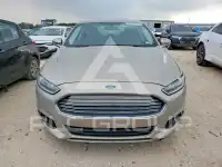 2015 Ford FUSION photo