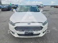 2015 Ford FUSION фото