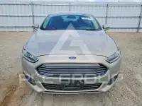 2015 Ford FUSION фото