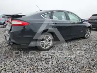 2015 Ford FUSION фото