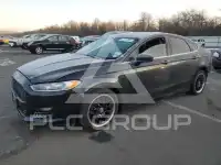 2015 Ford FUSION фото