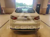 2015 Ford FUSION фото