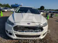 2015 Ford FUSION photo