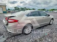2015 Ford FUSION фото