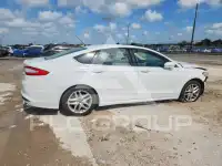 2015 Ford FUSION фото