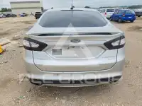 2015 Ford FUSION photo