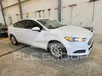 2015 Ford FUSION фото