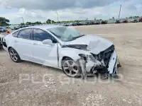 2015 Ford FUSION photo