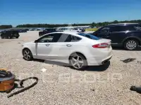 2015 Ford FUSION фото