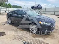 2015 Ford FUSION photo