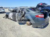 2015 Ford FUSION photo