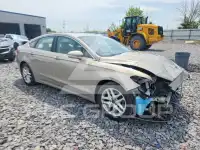 2015 Ford FUSION фото