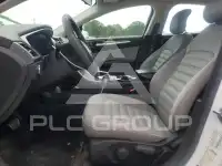 2015 Ford FUSION фото