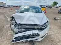 2015 Ford FUSION photo