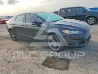 2015 Ford FUSION фото
