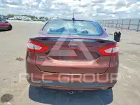 2015 Ford FUSION фото