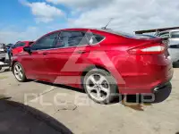 2015 Ford FUSION photo