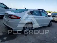 2015 Ford FUSION фото