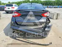 2015 Ford FUSION photo