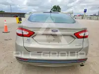 2015 Ford FUSION фото