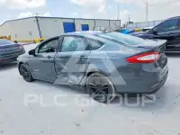 2015 Ford FUSION photo