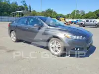 2015 Ford FUSION photo