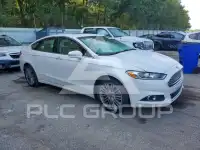 2015 Ford FUSION фото