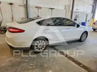 2015 Ford FUSION фото