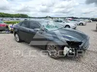 2015 Ford FUSION photo