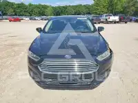 2015 Ford FUSION photo
