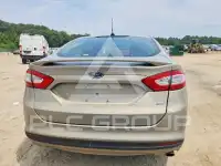 2015 Ford FUSION фото