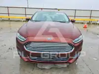 2015 Ford FUSION photo